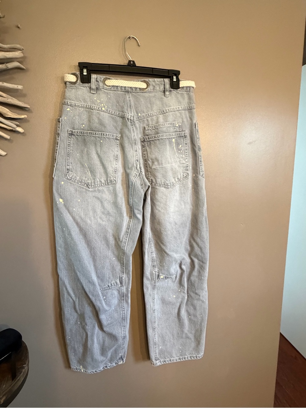 Free People We the Free Moxie Low Slung Barrel Jeans Paint Splatter Finish - Picture 3 of 6